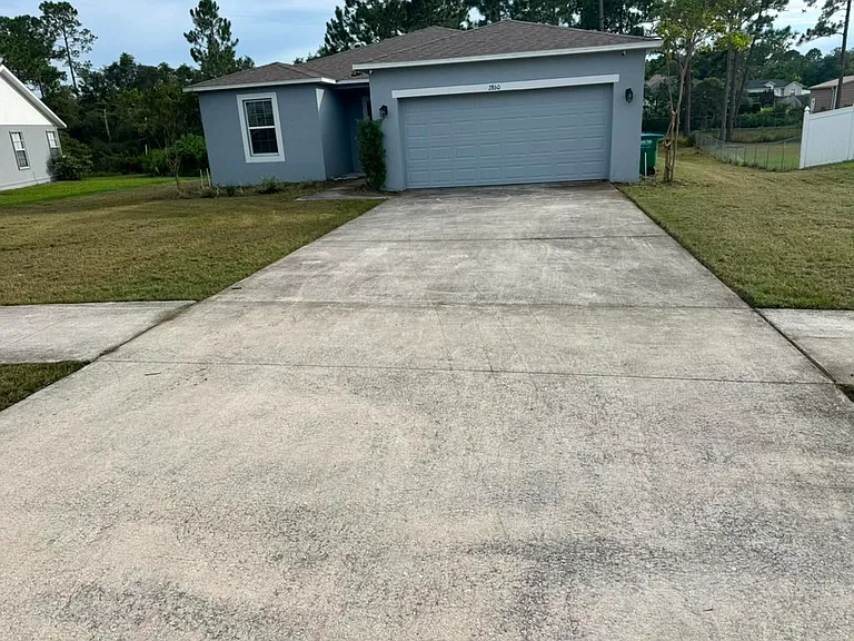 2860 Surf Dr — Photo 1
