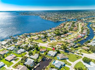 2713 SE 23rd Ave, Cape Coral, FL 33904
