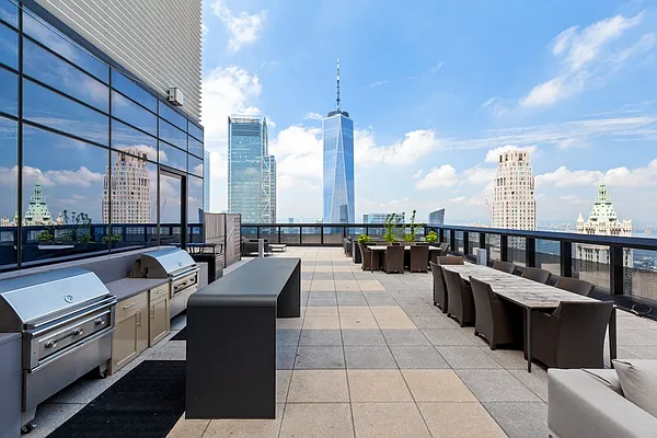 Rented by Greystar | media 49