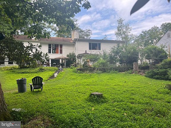 5th image of 9109 McDonald Dr