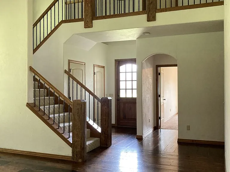 158 Black Bear Dr — Photo 3