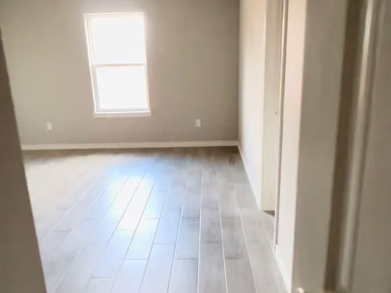 2114 Saulsbury Dr #A — Photo 15