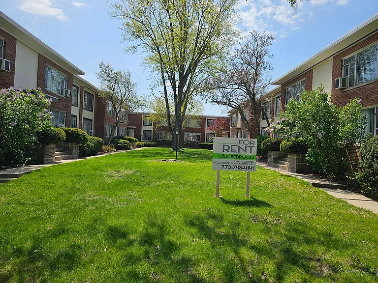 1933 Hickory Apartments LLC — Photo 11