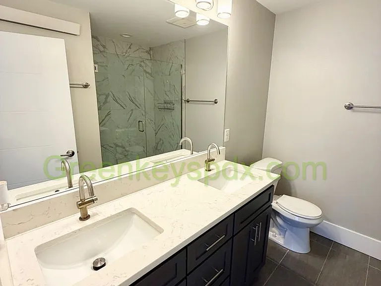 6064 NE 42nd Ave — Photo 21