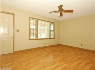 6771 Leward Rd, Pfafftown, NC 27040