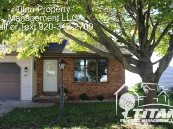 2809 W Glenpark Dr, Appleton, WI 54914