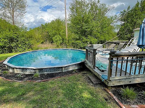 5th image of 1664 Gladdice Hwy