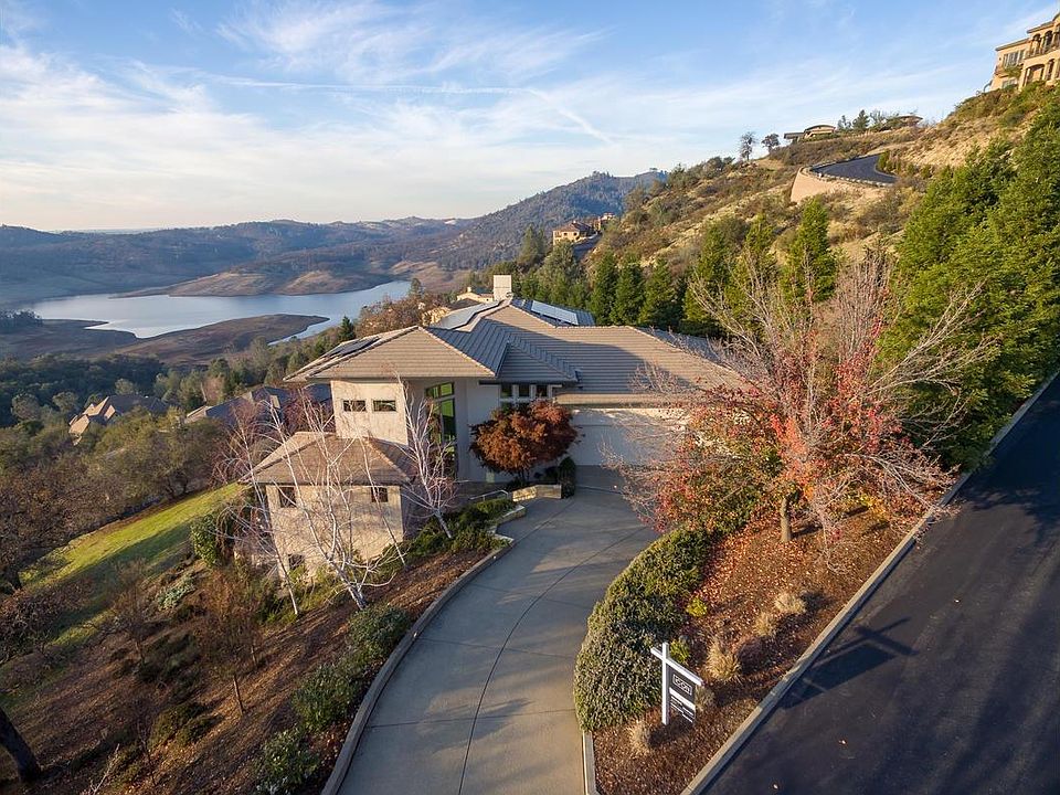2nd image of 1108 La Sierra Dr