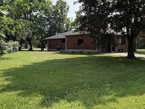 3rd image of 13 Circle Ridge Dr