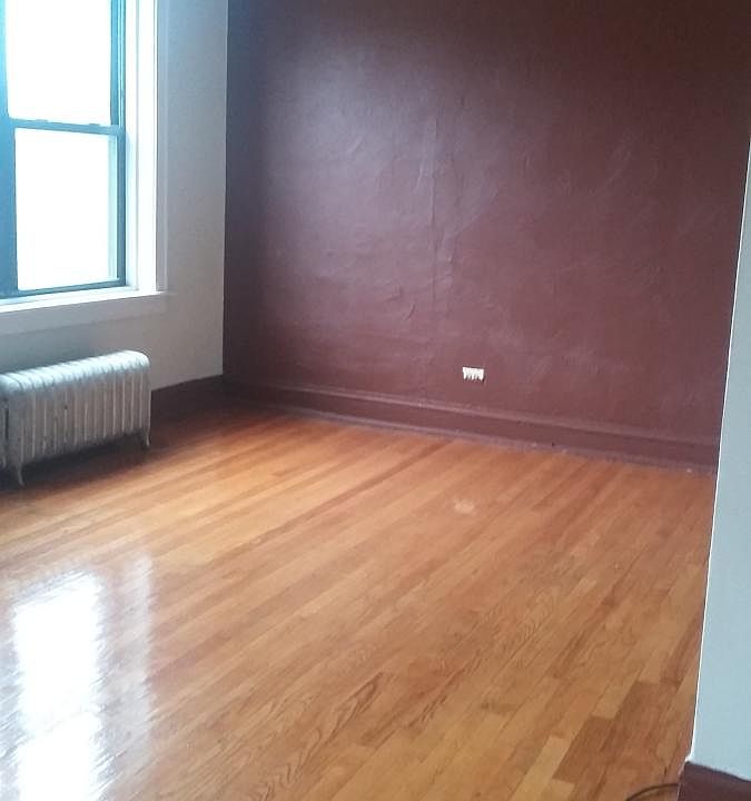 1st image of 8211 S Ellis Ave APT 3W