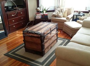 7 Hillside St #2R, Boston, MA 02120