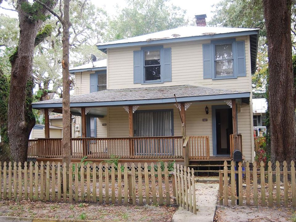 25 East San Cralos