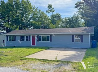 304 S Rice St, Nixa, MO 65714