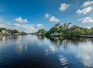 302 N Spring Blvd, Tarpon Springs, FL 34689