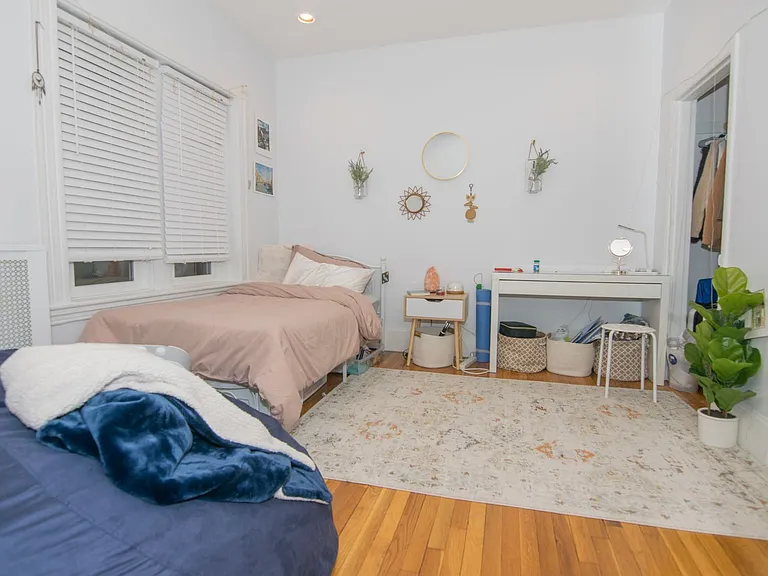 41 Westland Ave #3B — Photo 5