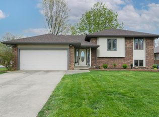 1608 W Primrose St, Springfield, MO 65807