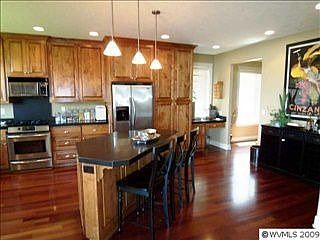 3rd image of 1666 Onyx St NW
