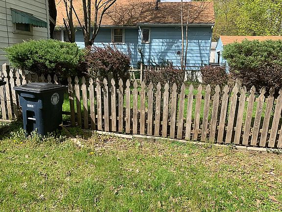 5th image of 1031 Cordova Ave