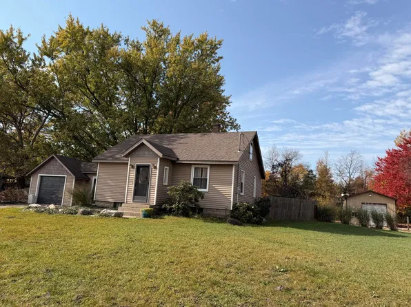 4163 144th Ave, Holland, MI 49424