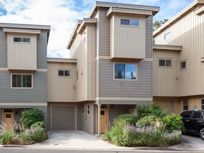 511 SE Upper Wyers End, White Salmon, WA, 98672