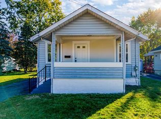 787 Ravenswood St, Akron, OH 44306