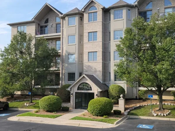 11910 Windemere Ct #204, Orland Park, IL 60467