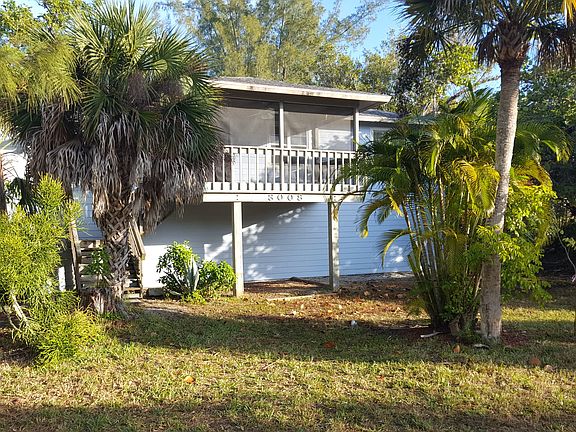 2nd image of 3008 Poinciana Cir