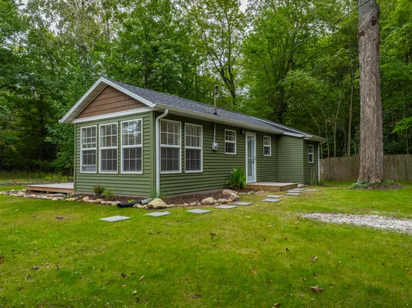 12661 Red Arrow Hwy, Sawyer, MI 49125