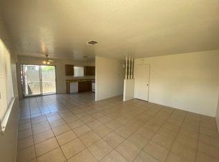 901 W 7th St #22829B551, Hanford, CA 93230