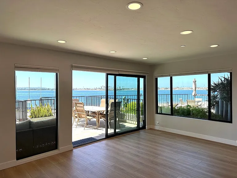 1235 Parker Pl #1M — Photo 3