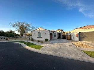 2812 E Sunland Ave, Phoenix, AZ 85040