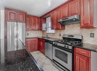 7418 21st Ave FLOOR 3, East Elmhurst, NY 11370