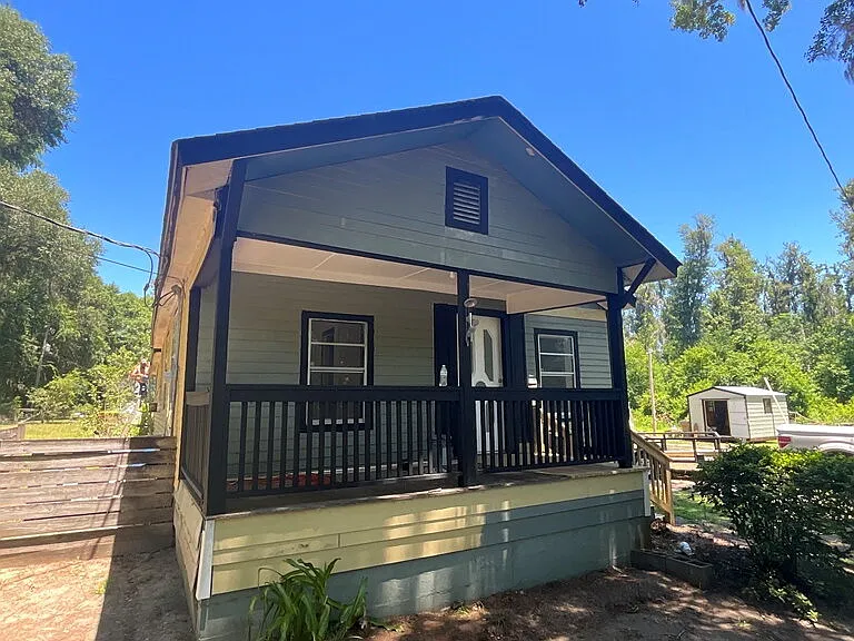 195 Bay Rd #A — Photo 4