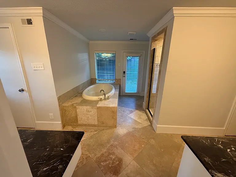 6911 Gateridge Dr — Photo 21