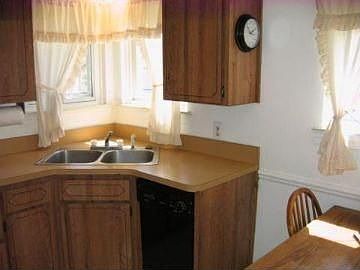 4th image of 32638 Grinsell Dr