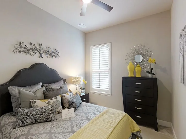 6302 Hanfield Dr — Photo 7