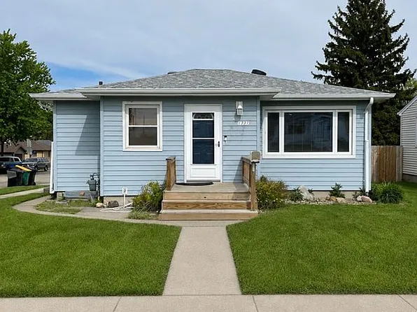 1331 N 15th St, Bismarck, ND 58501