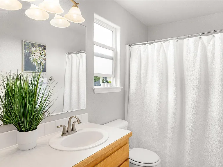 1392 W Chance Ct — Photo 4