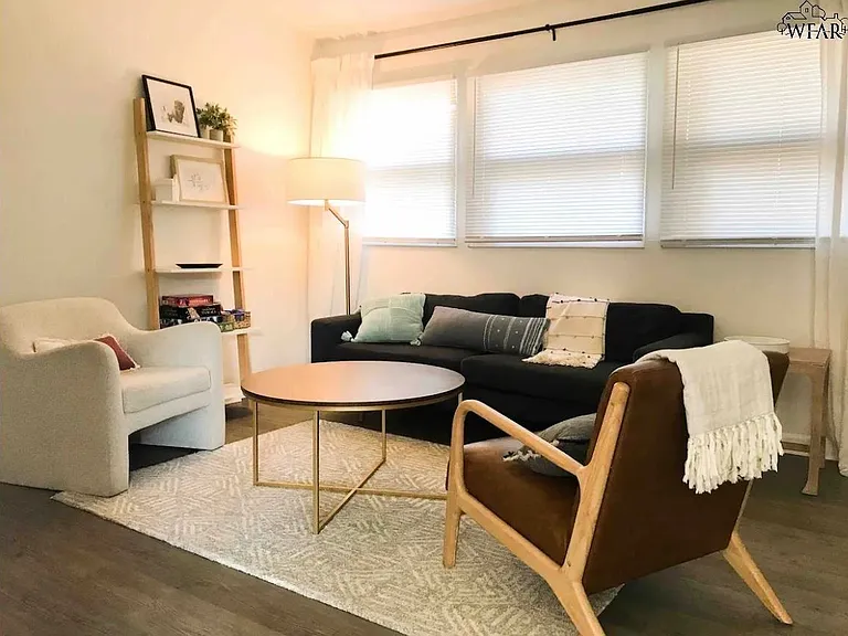 4112 Thomas Ave — Photo 4