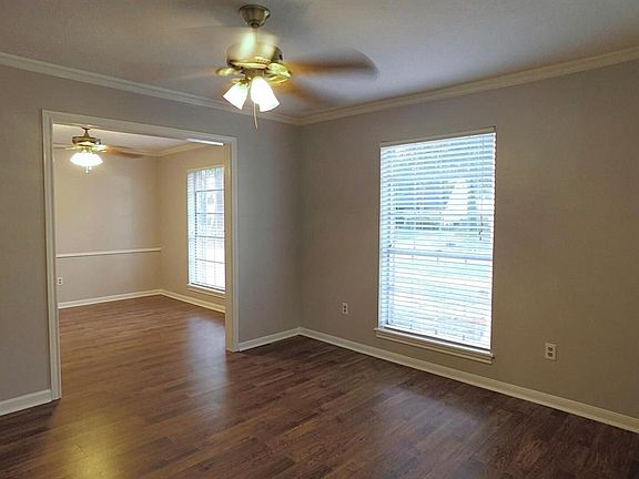 5th image of 5803 Pinewood Springs Dr
