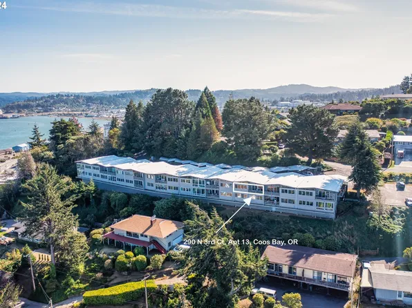 290 N 3rd Ct APT 13, Coos Bay, OR 97420