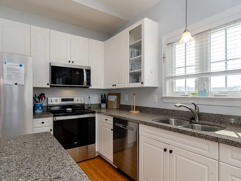 812 Canal Dr #1 — Photo 12