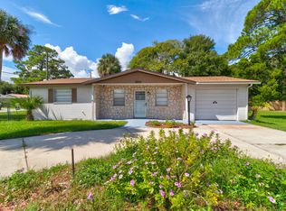 2000 Anastasia Dr, South Daytona, FL 32119