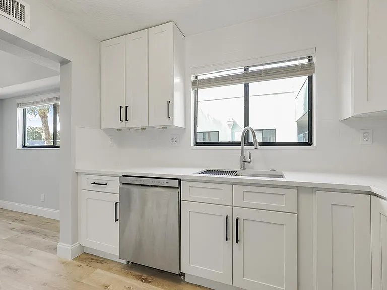 15072 Ashland Pl #132 — Photo 4