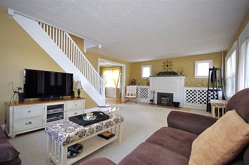 Spacious Living Room