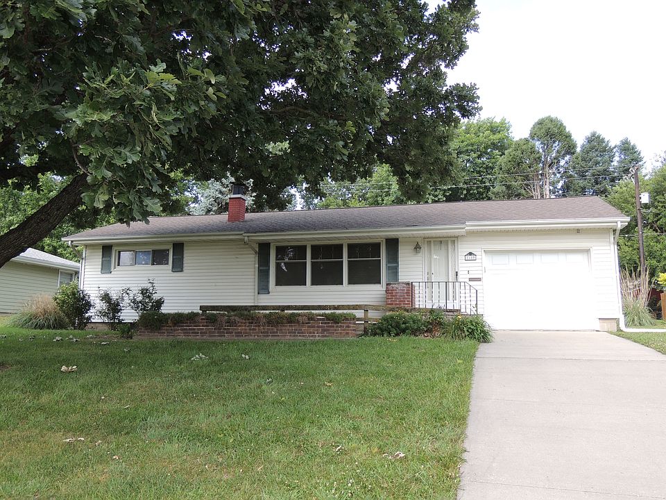 1st image of 1609 Carolyn Dr