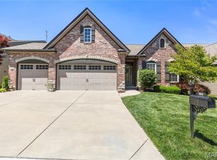504 Sgt Pepper Dr, Saint Peters, MO 63376