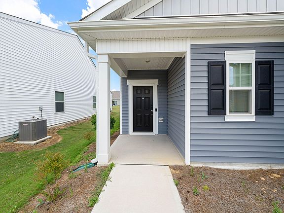 2nd image of 3004 Chipper Ln W