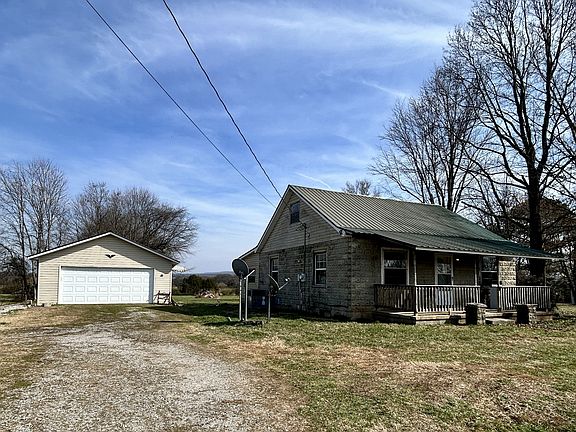 3rd image of 3754 Aedc Rd