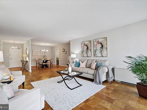 4th image of 3001 Veazey Ter NW APT 216